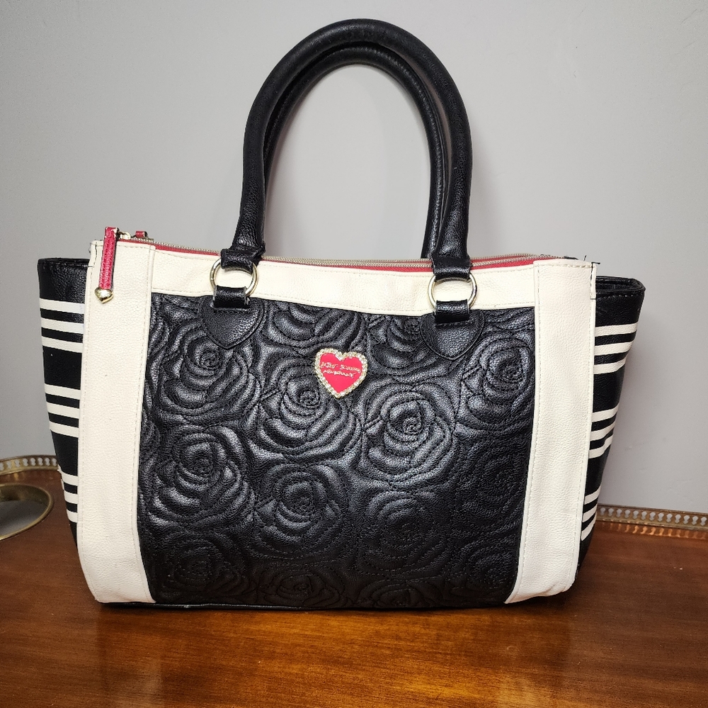 Besty Johnson BAG